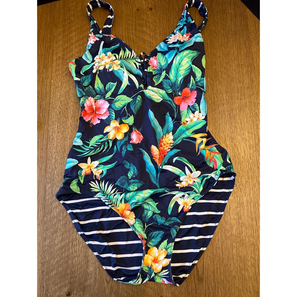 NWT Tommy Bahama Tropi-Calling Reversible Lace Back Floral/Navy Sz 12 - Picture 3 of 9